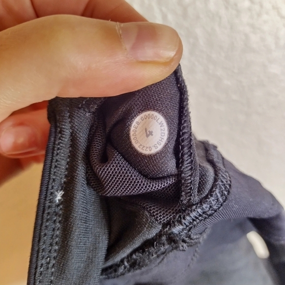 Lululemon Energy High-Neck Longline Bra Ed Curtis Medium Support Sz 4 - Picture 5 of 5